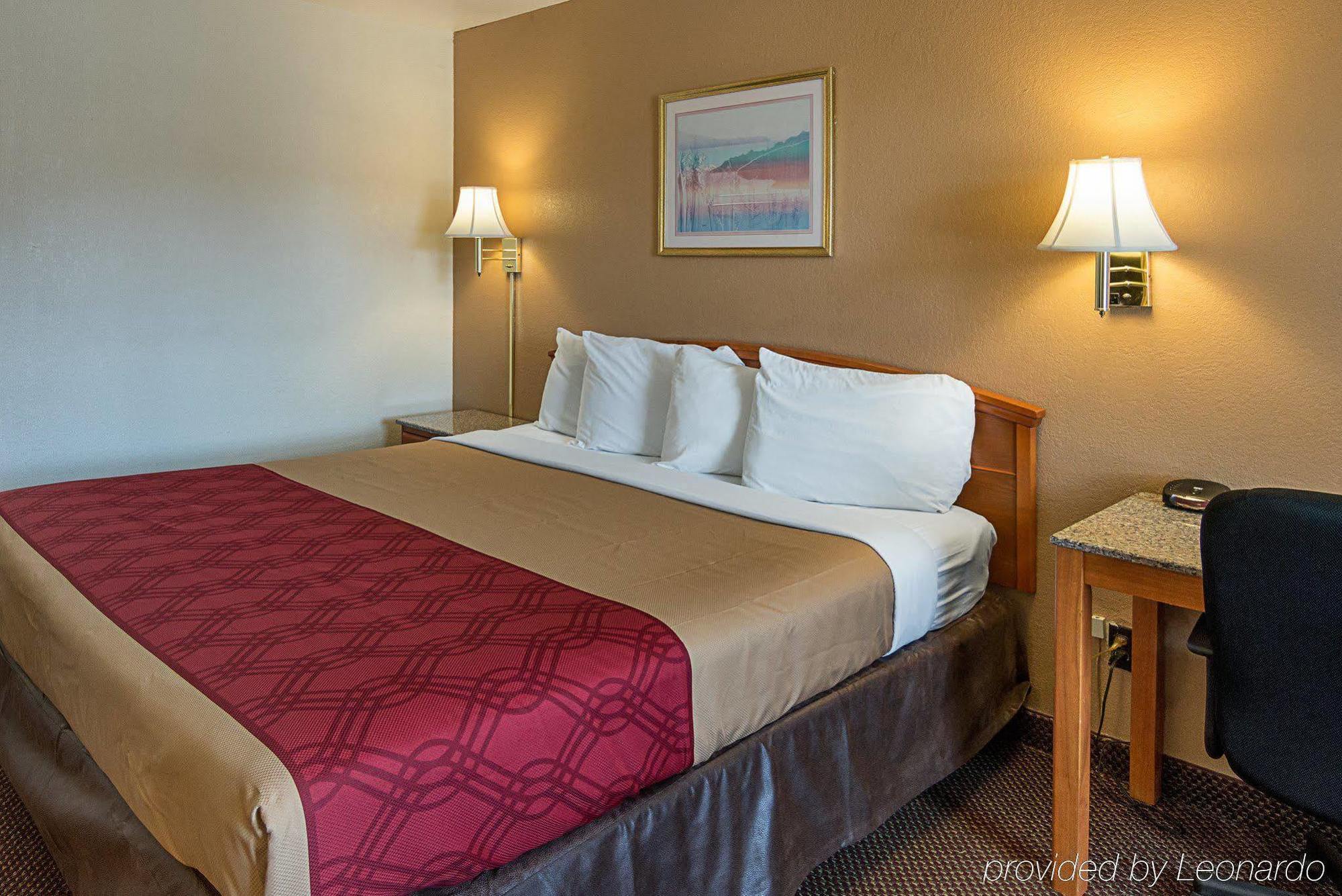 Econo Lodge Nacogdoches University Area Zewnętrze zdjęcie