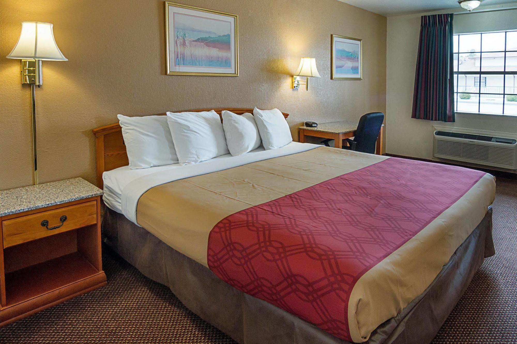 Econo Lodge Nacogdoches University Area Zewnętrze zdjęcie