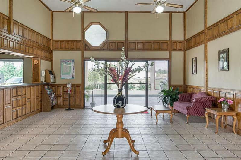Econo Lodge Nacogdoches University Area Zewnętrze zdjęcie